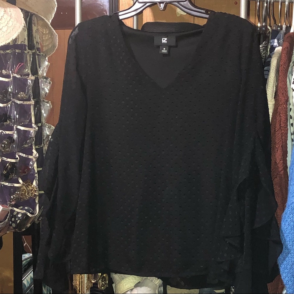 Cute long-sleeve polka-dot top